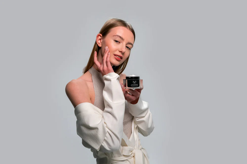 LUNAR LUMINESCENCE NIGHTLY RESTORATION CREAM